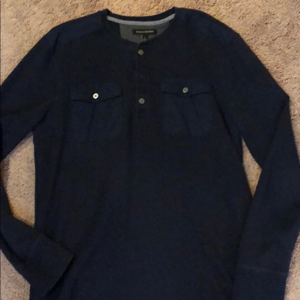 Banana Republic. Blue. Thermal Henley.